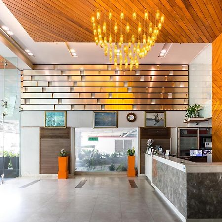 Nice Residence Bangkok Exterior foto