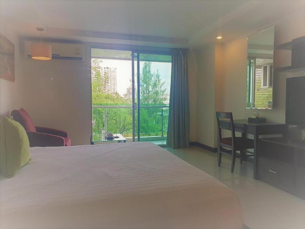 Nice Residence Bangkok Exterior foto