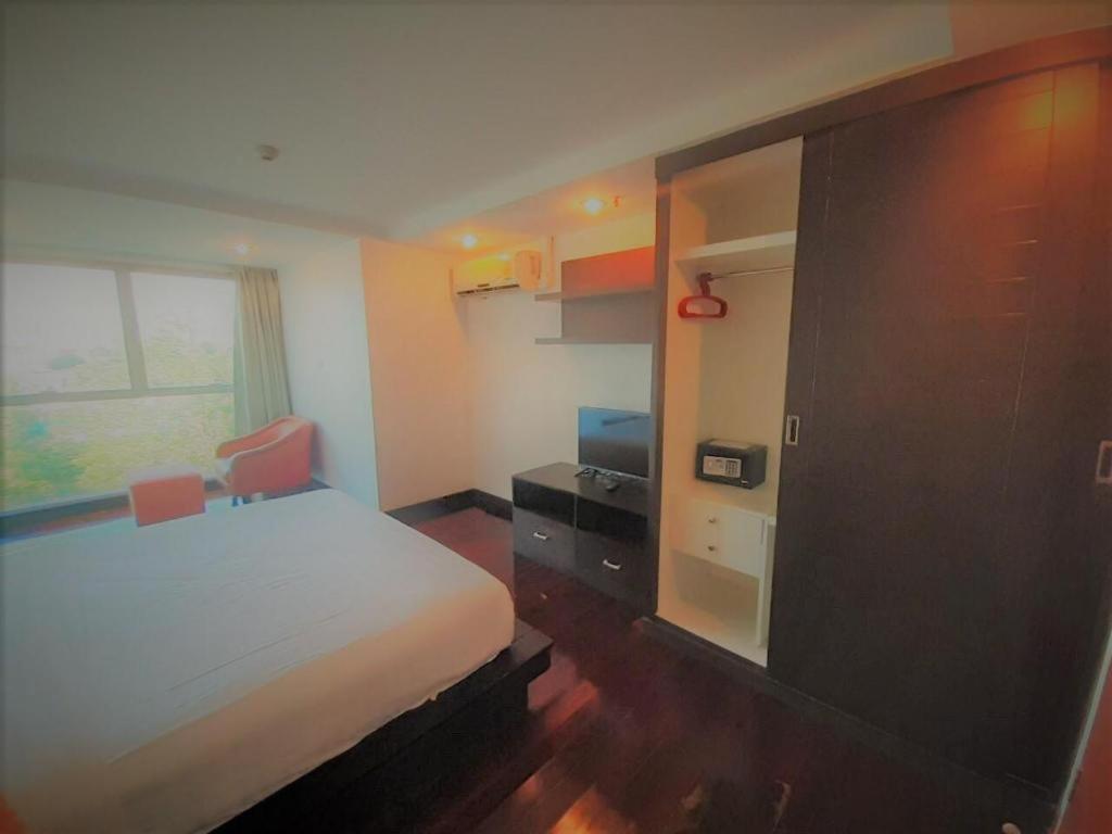 Nice Residence Bangkok Exterior foto